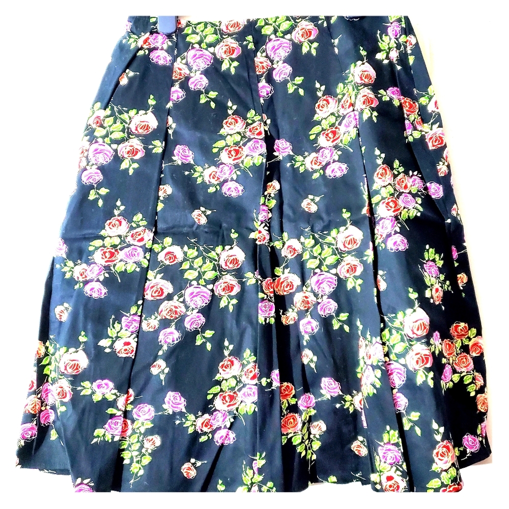 Y2K Notations Flair Floral Black Skirt PS